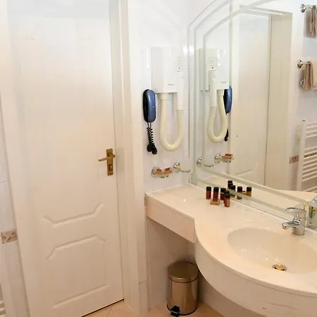 Ξενοδοχείο Alpin Borovets, алпин Μπόροβετς